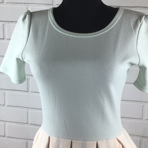 LuLaRoe dress - Picture 2 of 5